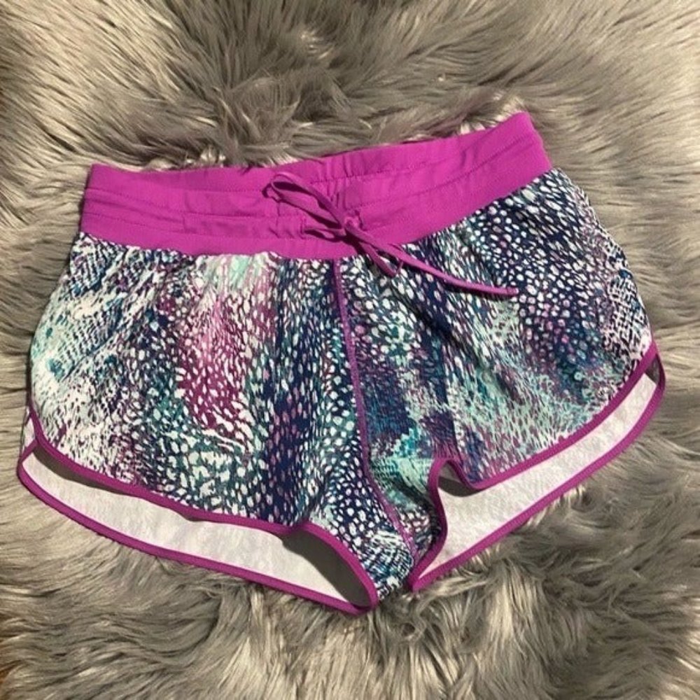 Fabletics Lined Running Shorts Small - image 1